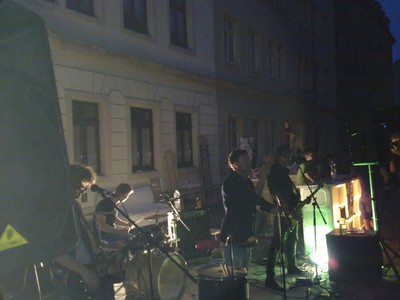17062011557.jpg
